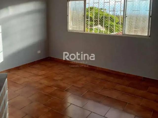 Apartamento para Venda em Uberlândia/MG Custódio Pereira 2 Quartos