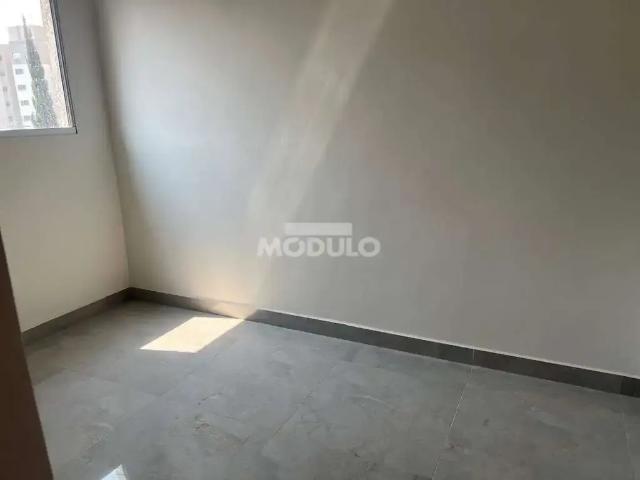 Apartamento para Venda em Uberlândia/MG Dona Zulmira 3 Quartos
