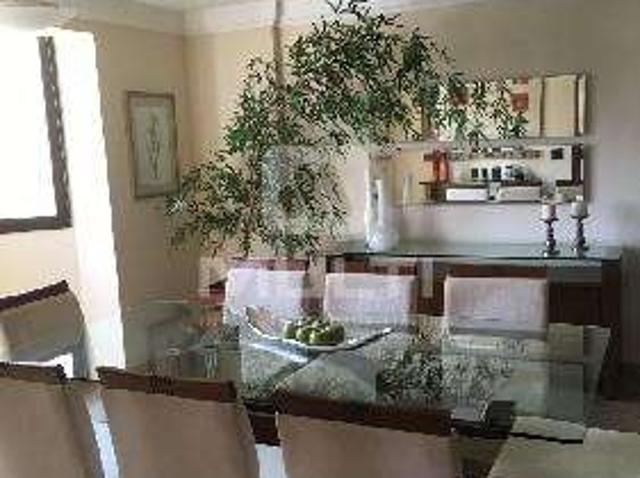 Apartamento para Venda em Uberlândia/MG Fundinho 4 Quartos