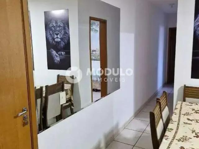 Apartamento para Venda em Uberlândia/MG Laranjeiras 2 Quartos