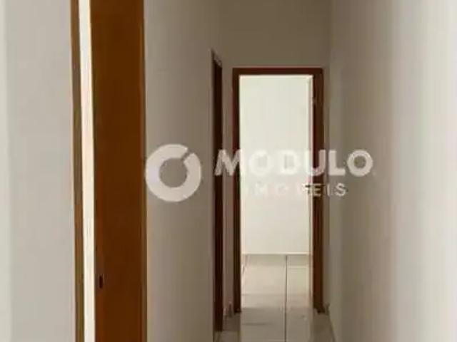 Apartamento para Venda em Uberlândia/MG Laranjeiras 2 Quartos