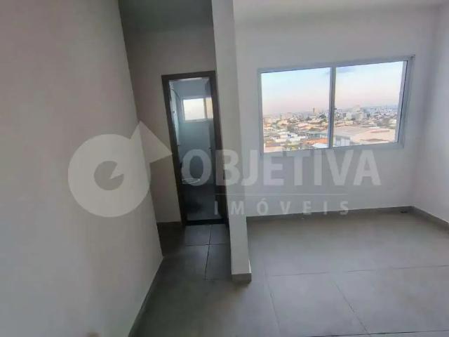 Apartamento para Venda em Uberlândia/MG Marta Helena 2 Quartos