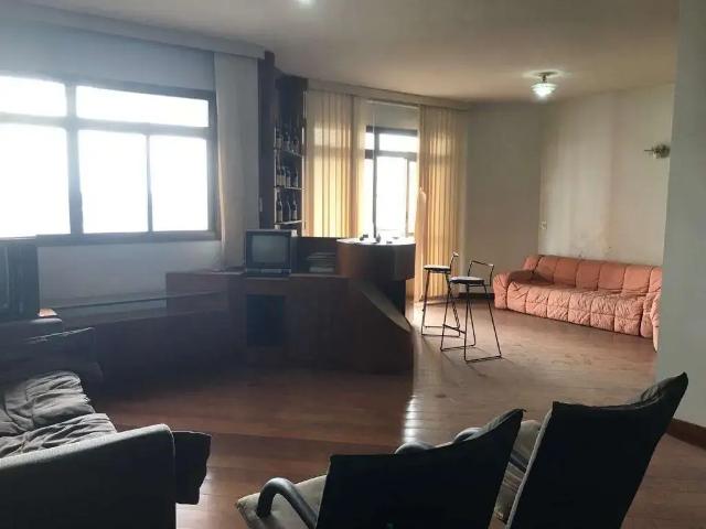 Apartamento para Venda em Uberlândia/MG Martins 4 Quartos
