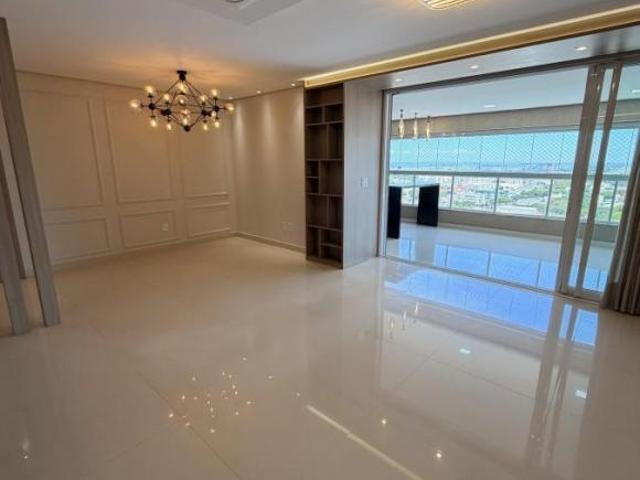 Apartamento para Venda em Umuarama, Zona III, 3 dormitórios, 3 suítes, 4 banheiros, 3 vagas