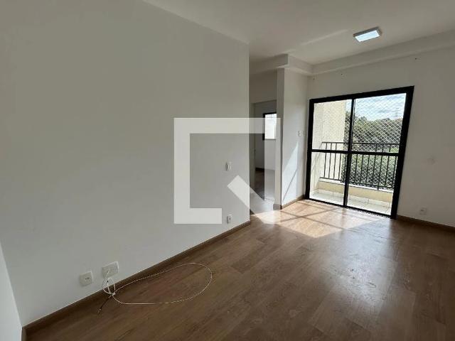 Apartamento para Venda em Valinhos/SP Jardim Celani 2 Quartos
