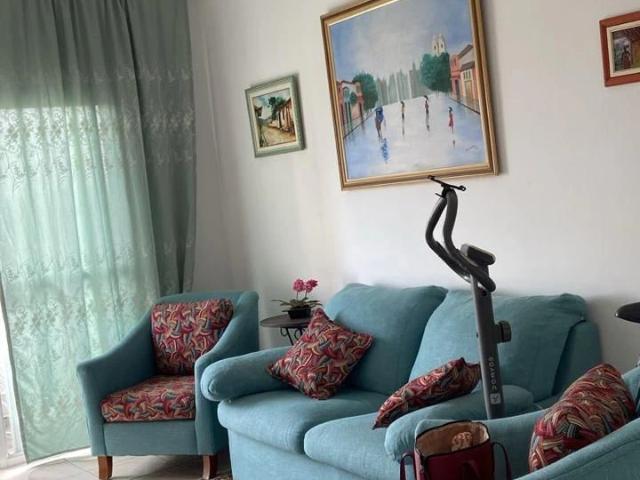 Apartamento para Venda em Valinhos/SP Vila Coqueiro 2 Quartos