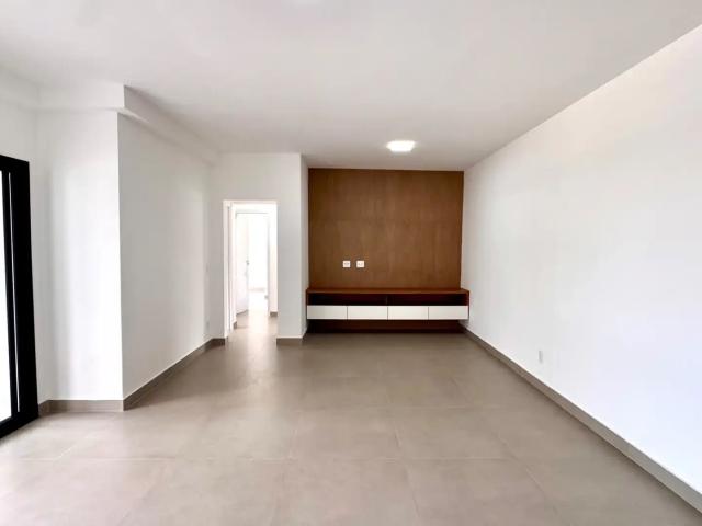 Apartamento para Venda em Valinhos/SP Vila Clayton 3 Quartos