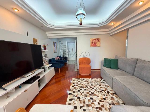 Apartamento para Venda em Varginha/MG Centro 3 Quartos
