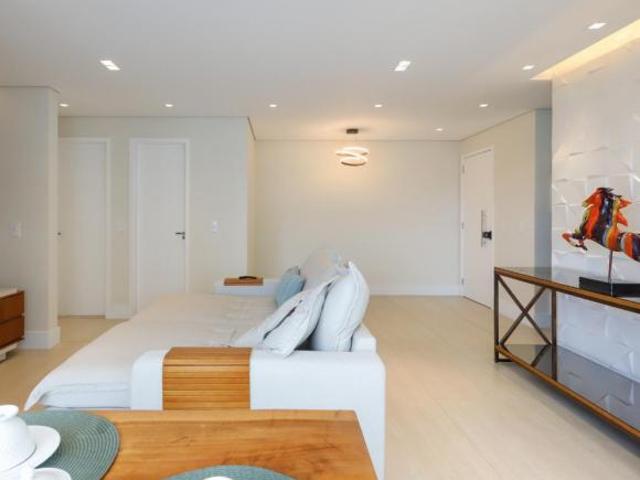 Apartamento para venda em Vila Anastácio com 2 quartos, sendo 1 suíte, 77m²