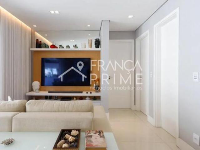 Apartamento para venda em Vila Anastácio de 76.00m² com 2 Quartos, 1 Suite e 2 Garagens