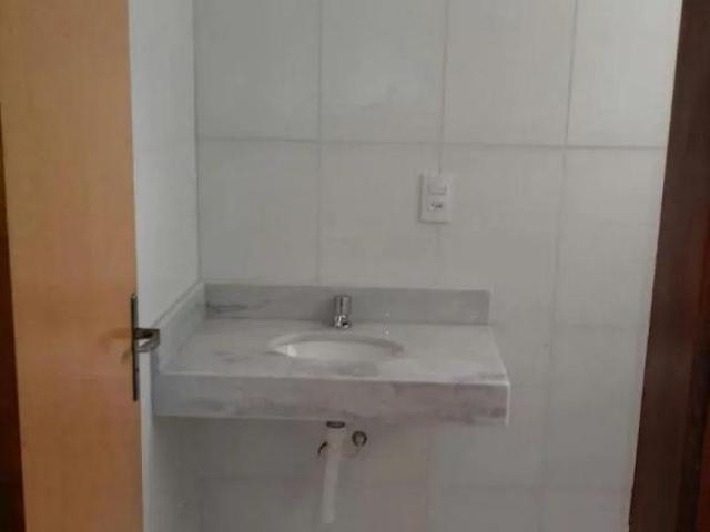 Apartamento para venda em Vila Brizzola de 66.00m² com 2 Quartos e 1 Garagem