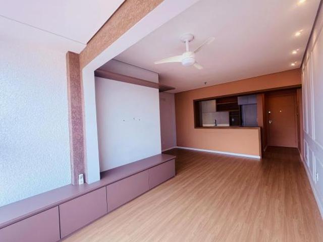 Apartamento para venda em Vila Hortência de 72.00m² com 2 Quartos, 1 Suite e 1 Garagem