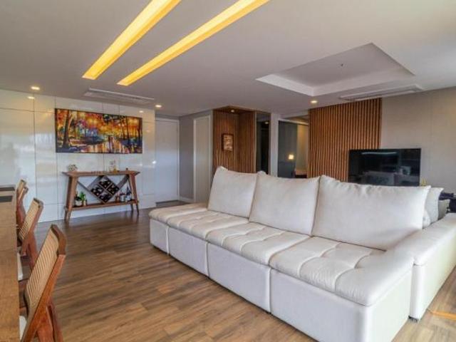 Apartamento para venda em Vila Ipojuca com 4 quartos, sendo 2 suítes, 185m²