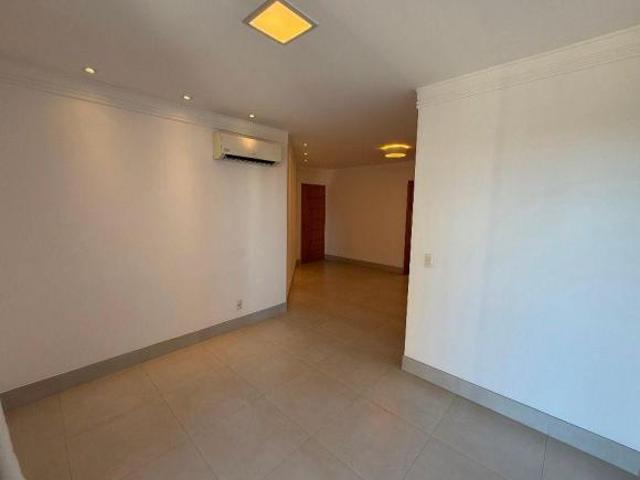 Apartamento para venda em Vila Itapura de 70.00m² com 2 Quartos, 1 Suite e 2 Garagens