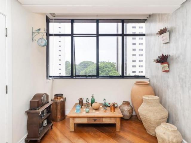 Apartamento para venda em Vila Santo Estéfano com 3 quartos, sendo 1 suíte, 137m²