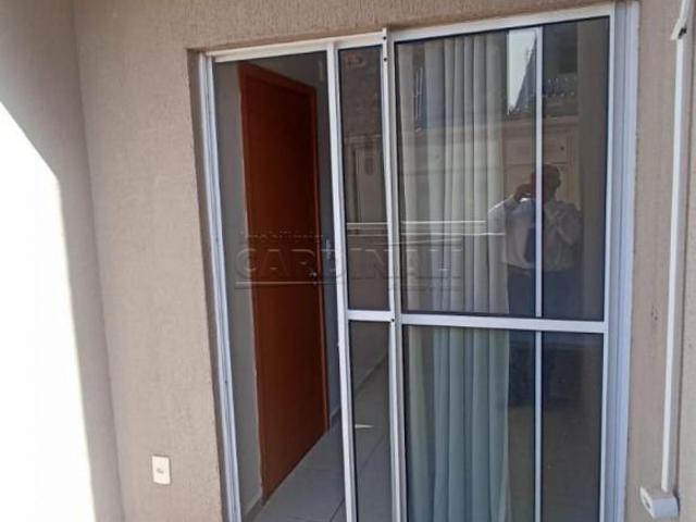 Apartamento para venda em Vila Rancho Velho de 50.00m² com 2 Quartos e 1 Garagem