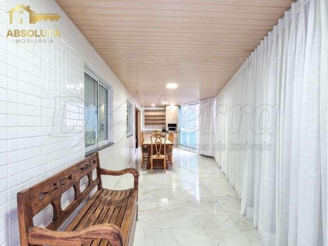 Apartamento para Venda em Vila Velha/ES Itapuã 4 Quartos
