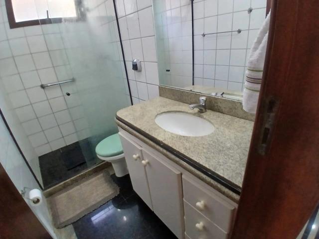 Apartamento para Venda em Vila Velha/ES Itapuã 4 Quartos