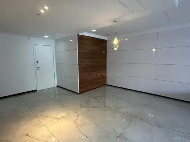 Apartamento para Venda em Vila Velha/ES Itapuã 4 Quartos
