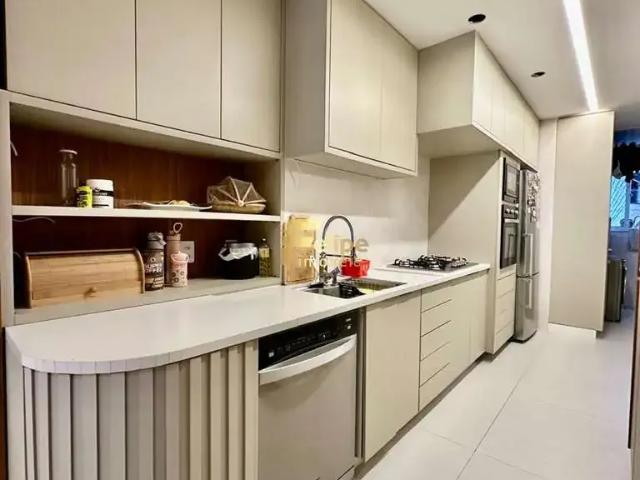 Apartamento para Venda em Vila Velha/ES Itapuã 2 Quartos