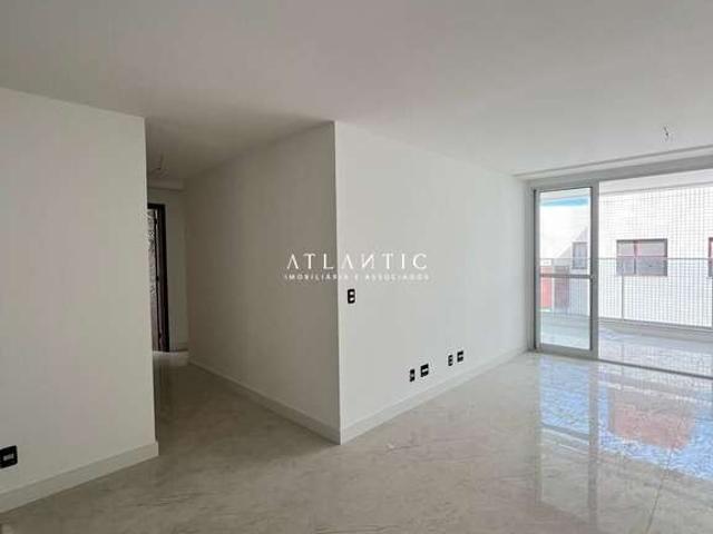 Apartamento para Venda em Vila Velha/ES Praia da Costa 4 Quartos