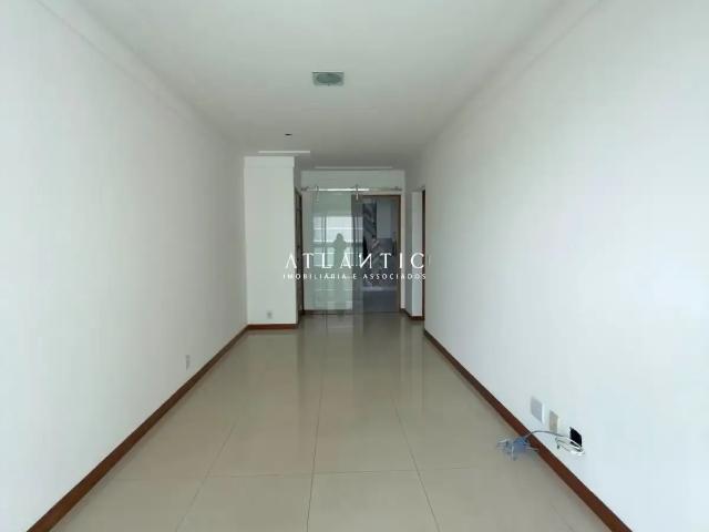 Apartamento para Venda em Vila Velha/ES Praia da Costa 2 Quartos