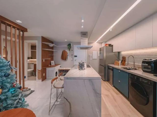 Apartamento para Venda em Vila Velha/ES Praia da Costa 2 Quartos