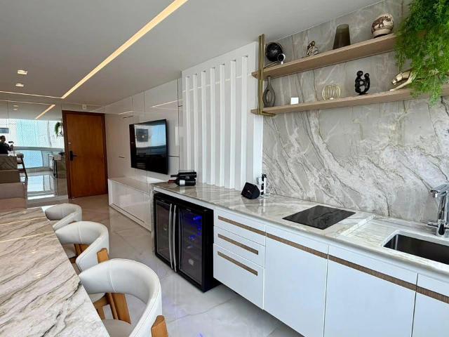 Apartamento para Venda em Vila Velha/ES Praia da Costa 3 Quartos