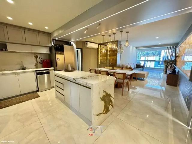 Apartamento para Venda em Vila Velha/ES Praia da Costa 3 Quartos
