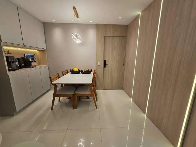 Apartamento para Venda em Vila Velha/ES Praia de Itaparica 3 Quartos
