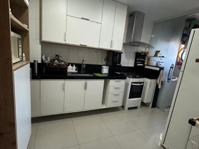 Apartamento para Venda em Vila Velha/ES Praia de Itaparica 2 Quartos