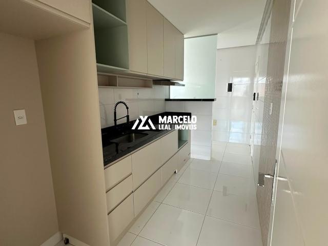Apartamento para Venda em Vitória da Conquista/BA Recreio 3 Quartos