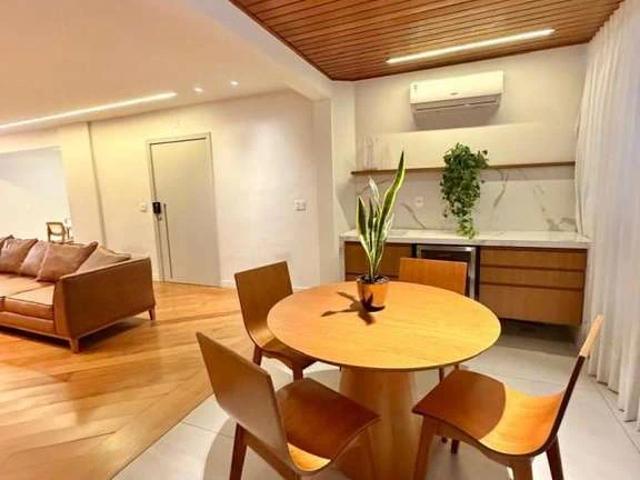 Apartamento para Venda em Vitória/ES Praia do Canto 4 Quartos