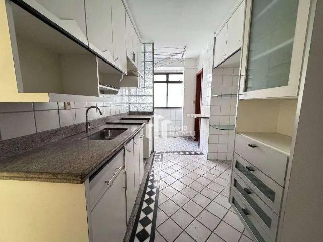 Apartamento para Venda em Vitória/ES Praia do Canto 3 Quartos
