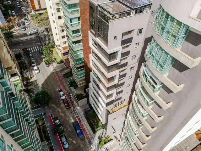 Apartamento para Venda em Vitória/ES Praia do Canto 3 Quartos