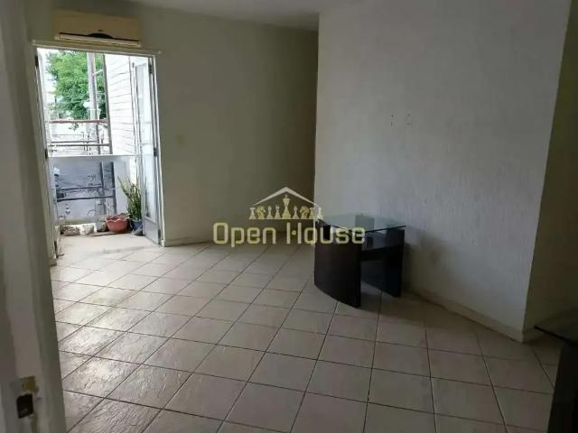 Apartamento para Venda em Volta Redonda/RJ Jardim Belvedere 2 Quartos