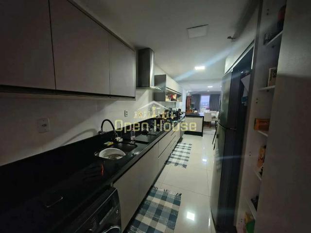Apartamento para Venda em Volta Redonda/RJ Mirante do Vale 3 Quartos