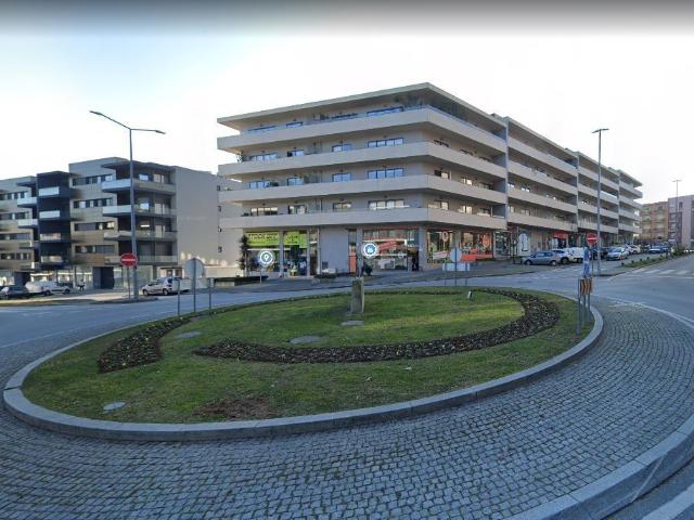 Apartamento, para venda, Lousada Silvares, Pias, Nogueira e Alvarenga