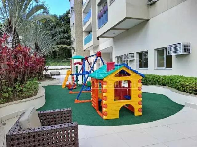 Apartamento para venda possui 60 metros quadrados com 2 quartos em Tijuca Rio de Janeiro RJ