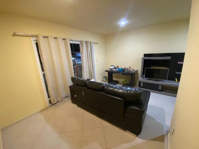Apartamento para venda possui 90 metros quadrados com 2 quartos
