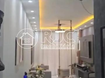 Apartamento para venda possui 110 metros quadrados com 3 quartos em Tijuca Rio de Janeiro RJ
