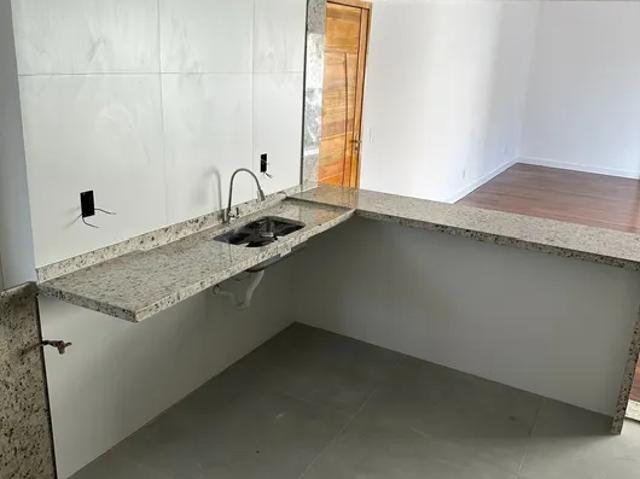 Apartamento para venda possui 156 metros quadrados com 3 quartos
