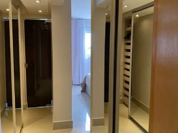 Apartamento para venda possui 160 metros quadrados com 3 quartos em Setor Bueno Goiânia Goiás