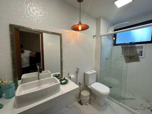 Apartamento para venda possui 170 metros quadrados com 3 quartos em Praia do Morro Guarapari ES