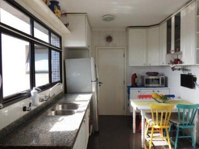 Apartamento para Venda por R$1.395.000,00 com 117m², 2 vagas, 1 suite e 4 banheiros Klabin, São pa