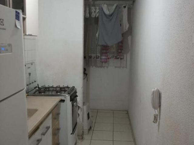 Apartamento para Venda por R$210.000,00 com 49m², 2 dormitórios, 1 vaga e 1 banheiro Conjunto habi