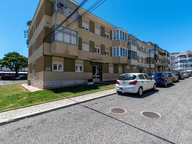 Apartamento, para venda, Sintra Massamá e Monte Abraão
