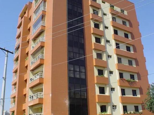 Apartamento para venda tem 210 metros quadrados com 4 quartos em Sumarezinho São Paulo SP