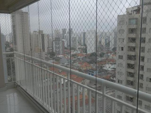 Apartamento para venda em Vila Gumercindo com 3 quartos, sendo 1 suíte, 2 vagas, 93m²