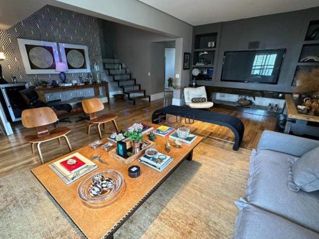Apartamento Para Venda Vila Suzana, 4 Quartos, 3 Suítes, 5 Vagas, 271m² condomínio Tannhauser Hou